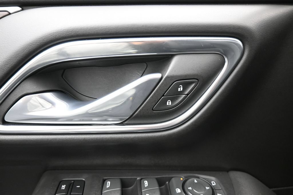 Used 2023 Chevrolet Tahoe LT RWD image 15