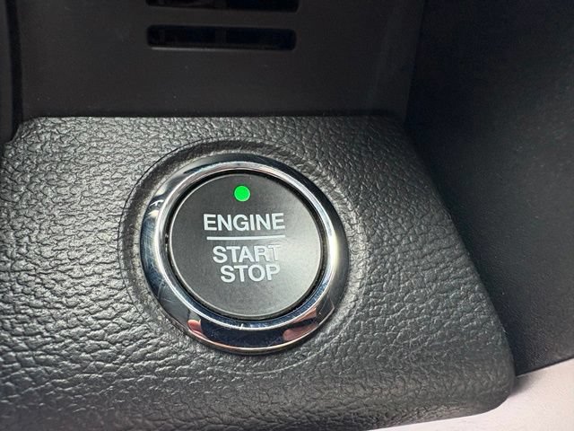 Used 2019 Ford F250 Lariat w/ Lariat Ultimate Package AWD/4WD image 27