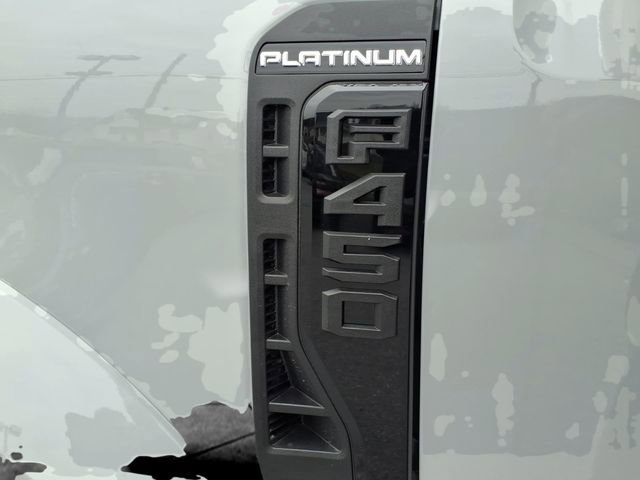 Used 2026 Ford F450 Platinum w/ FX4 Off-Road Package image 7