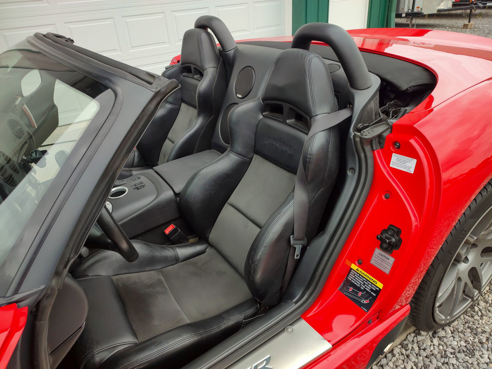 Used 2003 Dodge Viper SRT-10 image 3