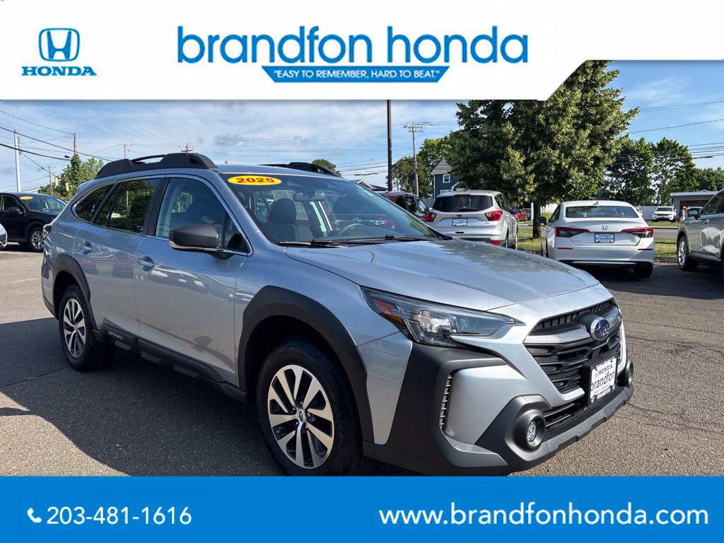 Used 2025 Subaru Outback AWD/4WD image 1