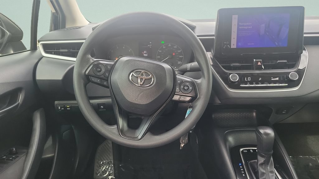 Used 2023 Toyota Corolla LE FWD image 12