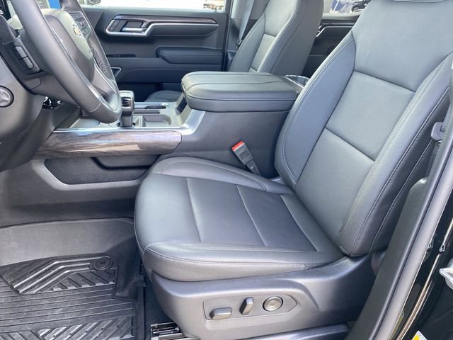 Certified 2026 Chevrolet Silverado 1500 LTZ w/ LTZ Premium Package image 11