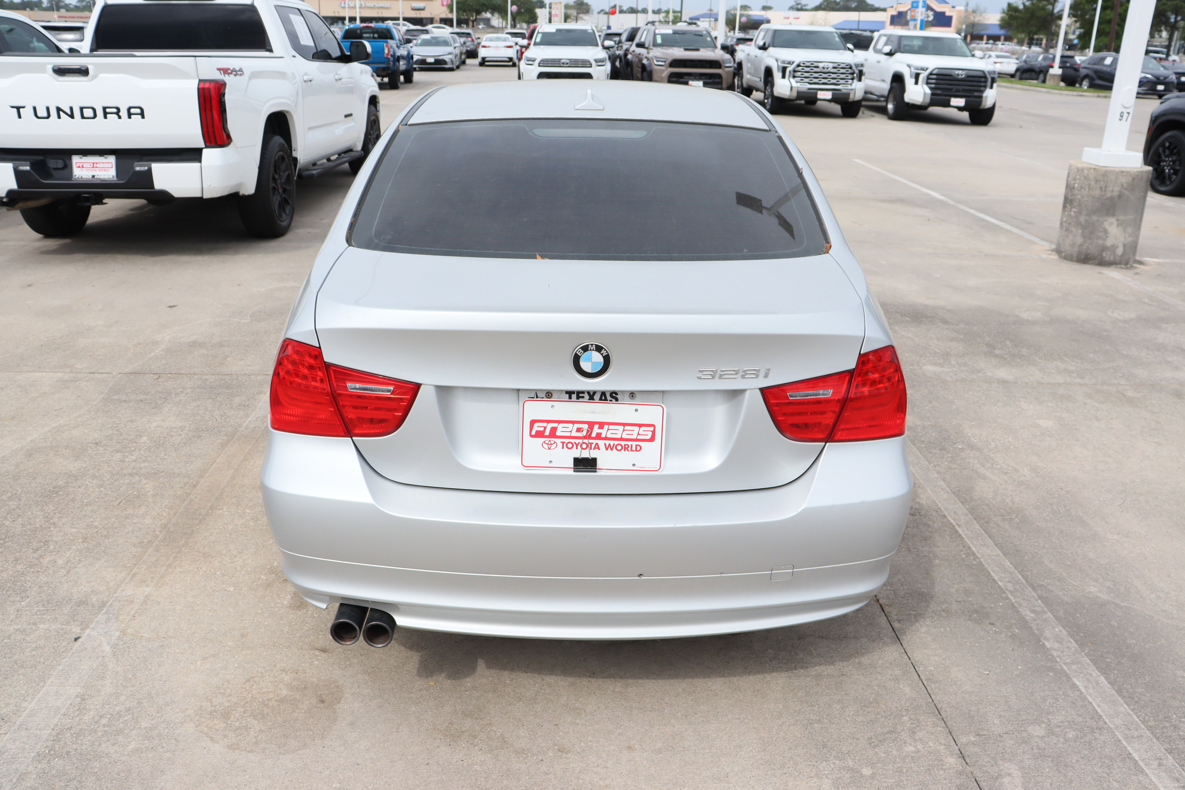 Used 2011 BMW 328i Sedan image 9