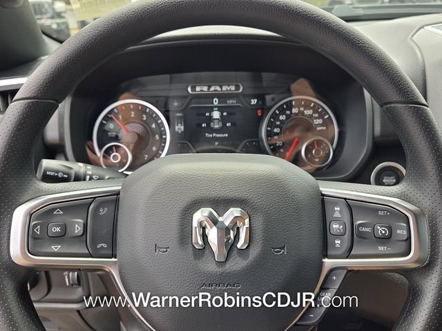New 2026 RAM 1500 Express AWD/4WD image 25