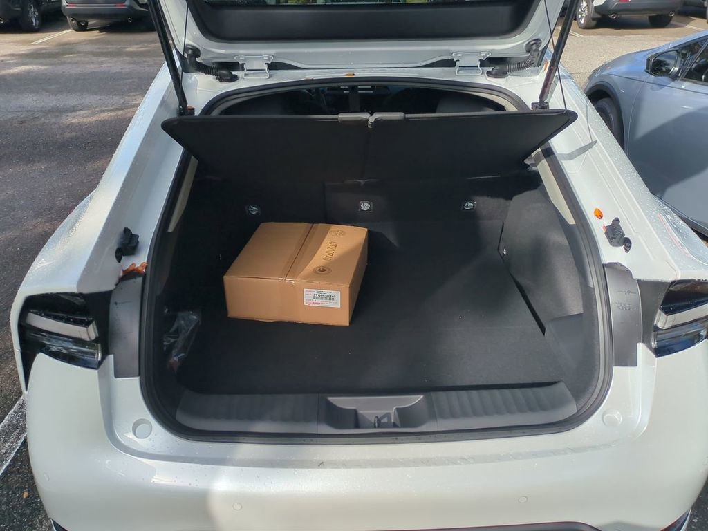New 2026 Toyota Prius Plug-In Hybrid image 12