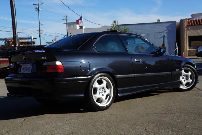 Used 1995 BMW M3 Coupe image 20