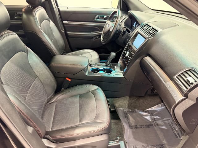Used 2016 Ford Explorer Sport w/ Equipment Group 401A AWD/4WD image 19