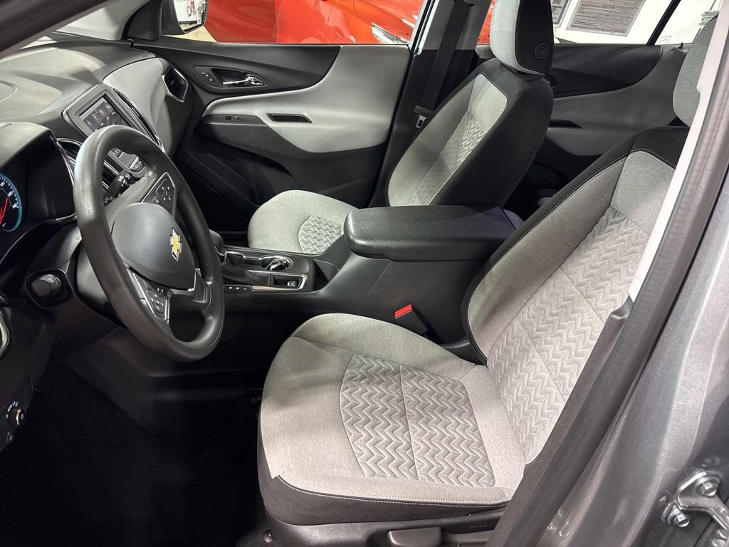 Used 2024 Chevrolet Equinox LS FWD image 16