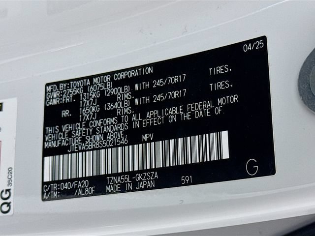 Certified 2025 Toyota 4Runner SR5 AWD/4WD image 37