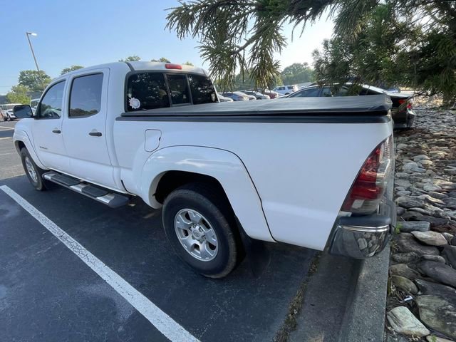 Used 2011 Toyota Tacoma PreRunner w/ SR5 Pkg #2 RWD image 8