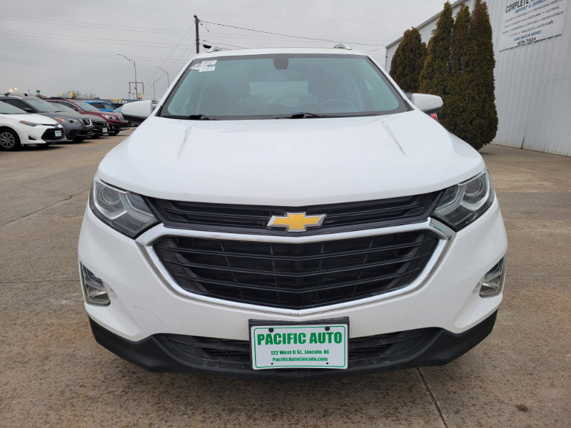 Used 2019 Chevrolet Equinox LT image 2