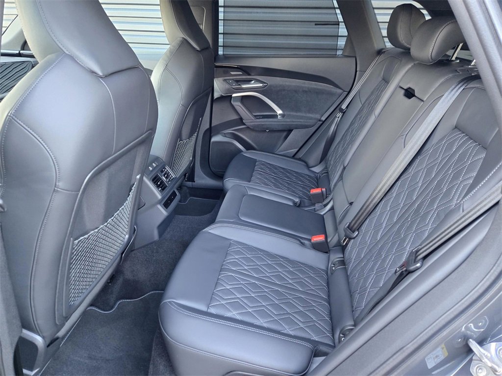 New 2025 Audi SQ5 Premium Plus image 10