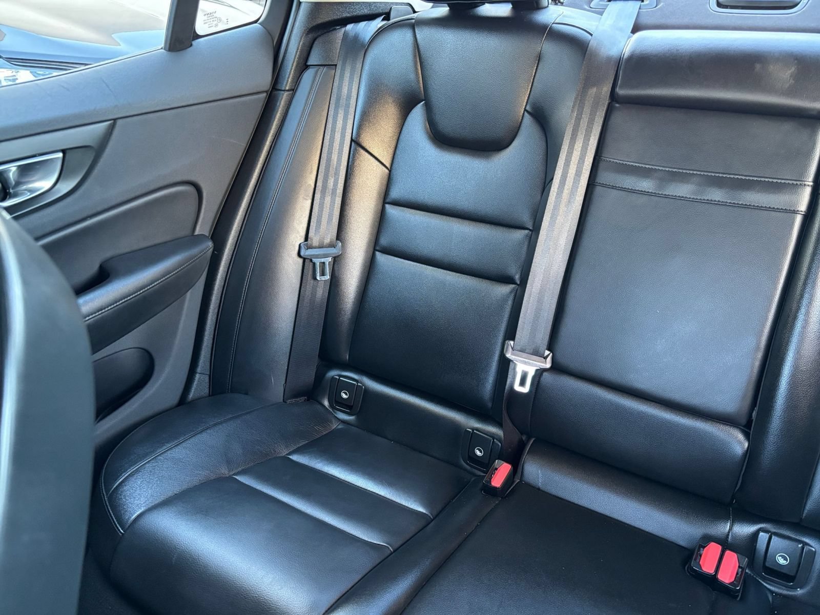 Used 2024 Volvo S60 B5 Core FWD image 39