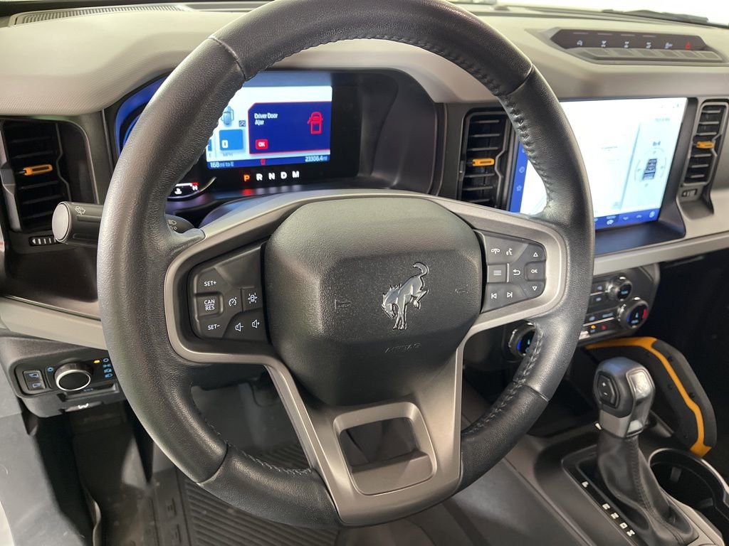 Used 2022 Ford Bronco Badlands image 28