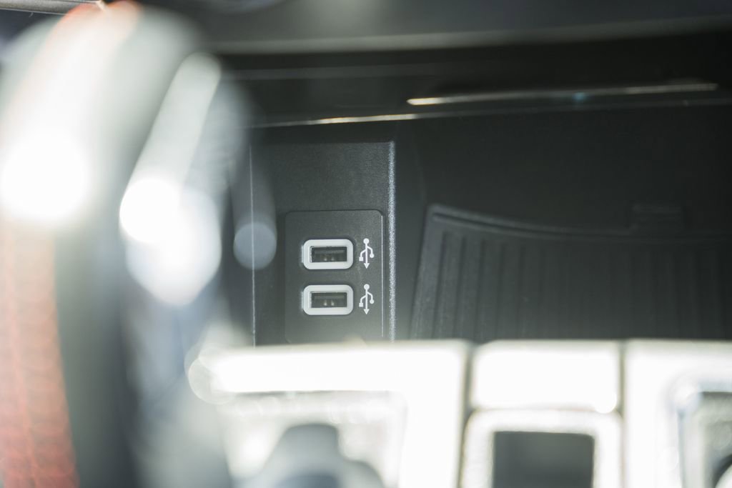 Used 2018 Ford F150 XLT w/ Equipment Group 302A Luxury AWD/4WD image 34