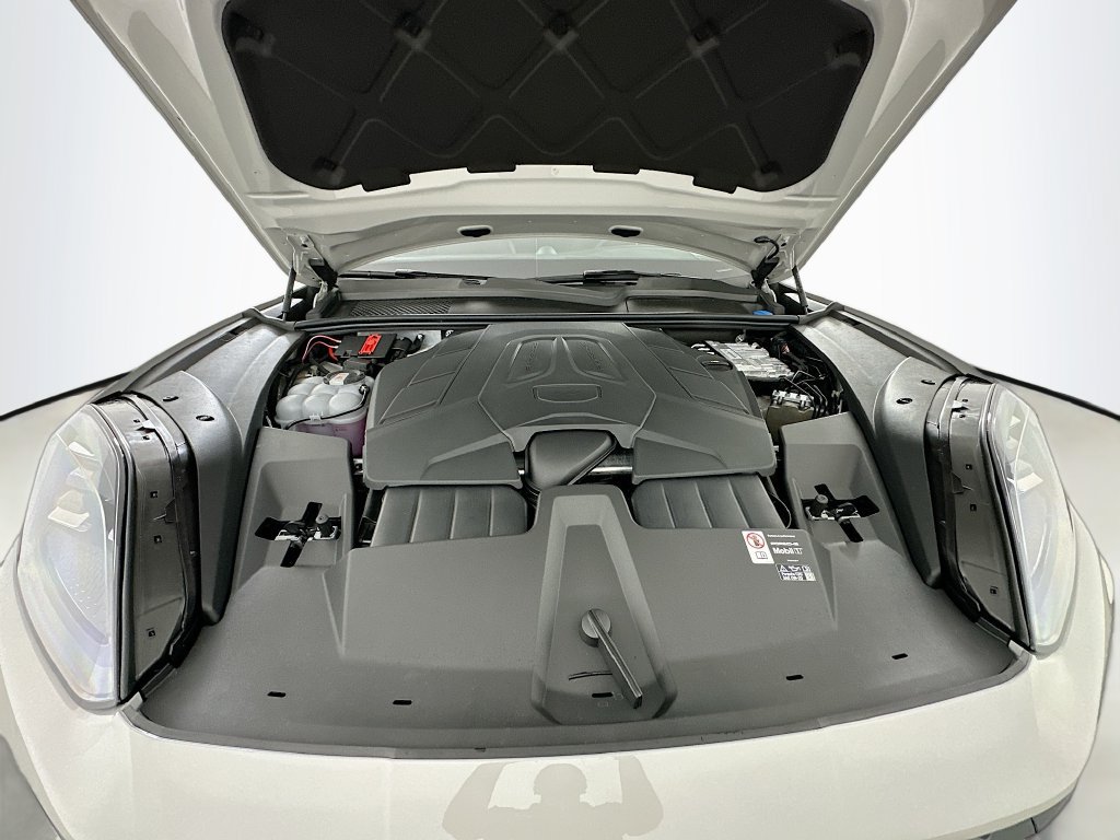 New 2026 Porsche Cayenne AWD/4WD image 33