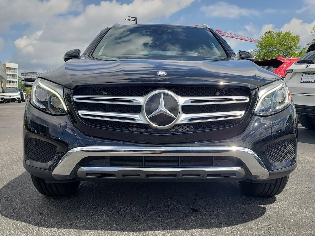 Used 2016 Mercedes-Benz GLC 300 4MATIC image 2