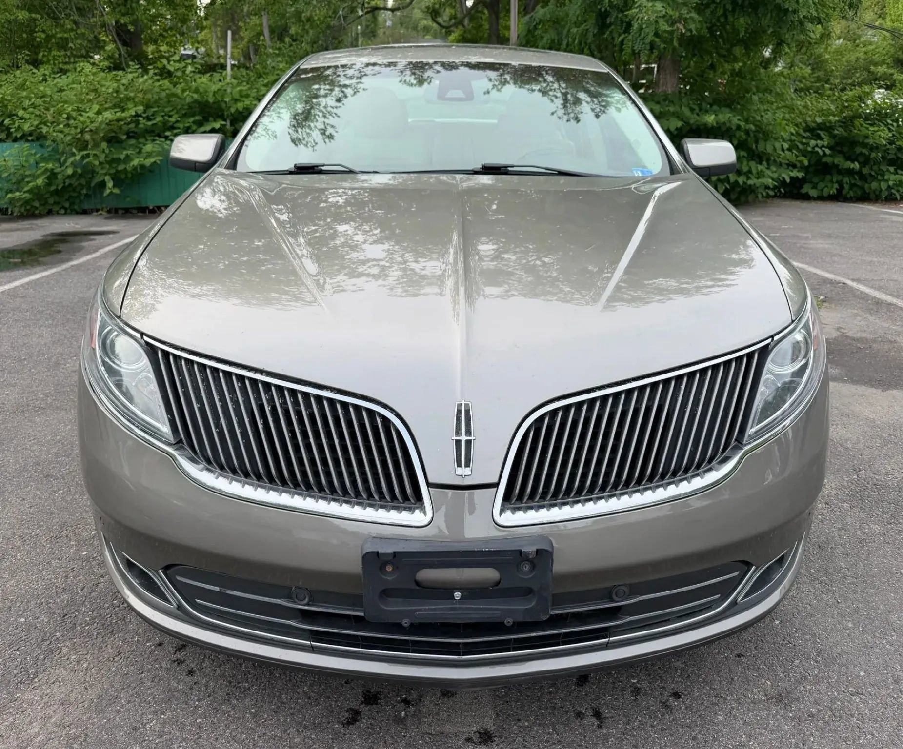 Used 2016 Lincoln MKS AWD w/ Equipment Group 101A image 2