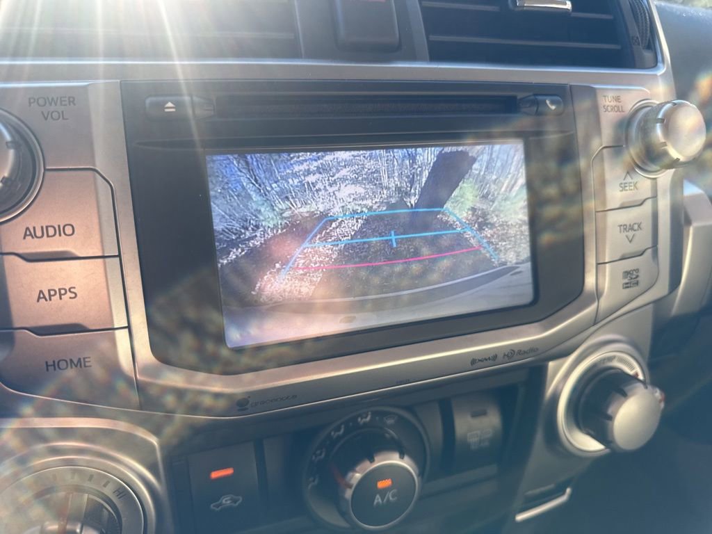 Used 2016 Toyota 4Runner SR5 Premium image 5