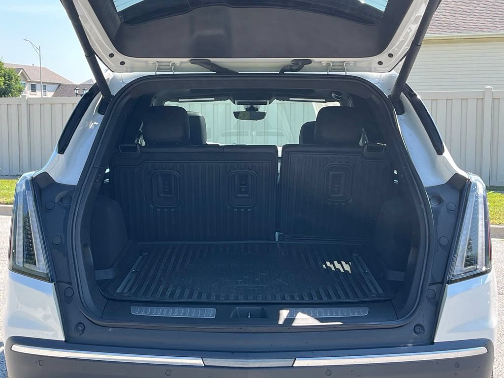 Used 2023 Cadillac XT5 Sportv w/ Technology Package AWD/4WD image 26