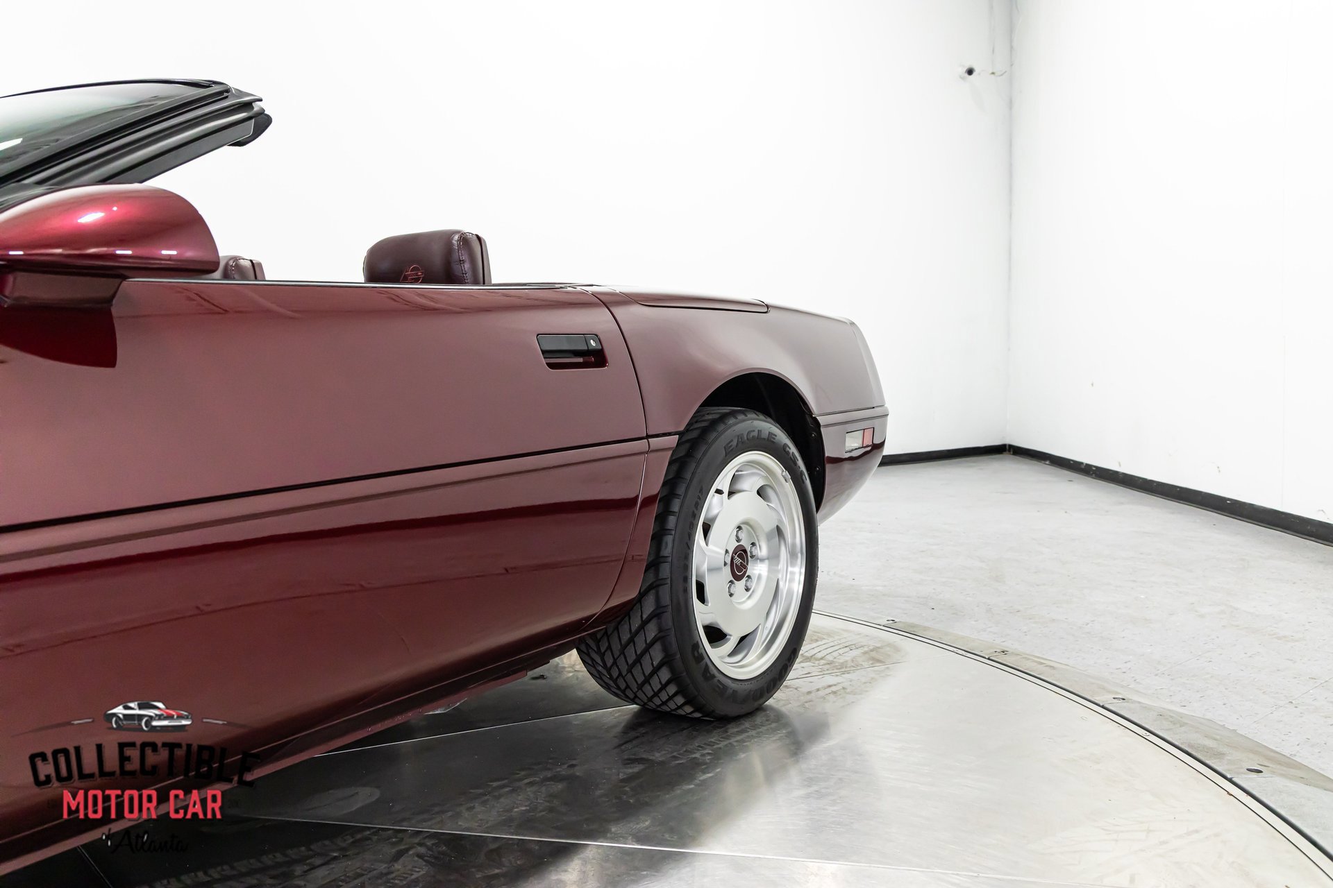 Used 1993 Chevrolet Corvette Convertible image 59
