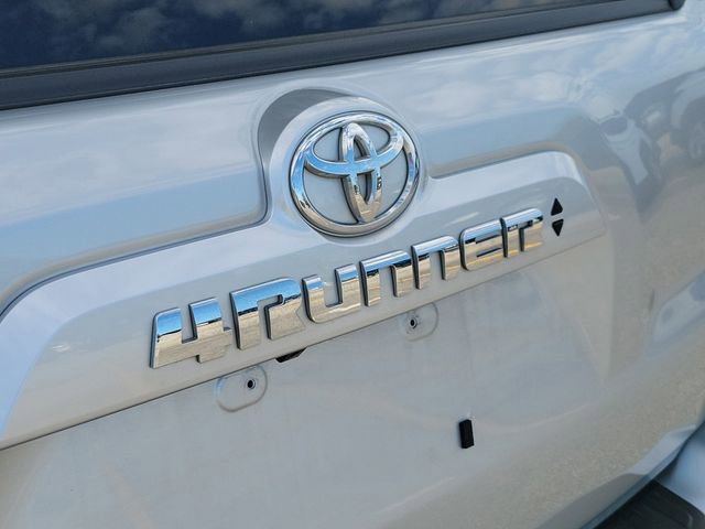 Used 2024 Toyota 4Runner SR5 image 5