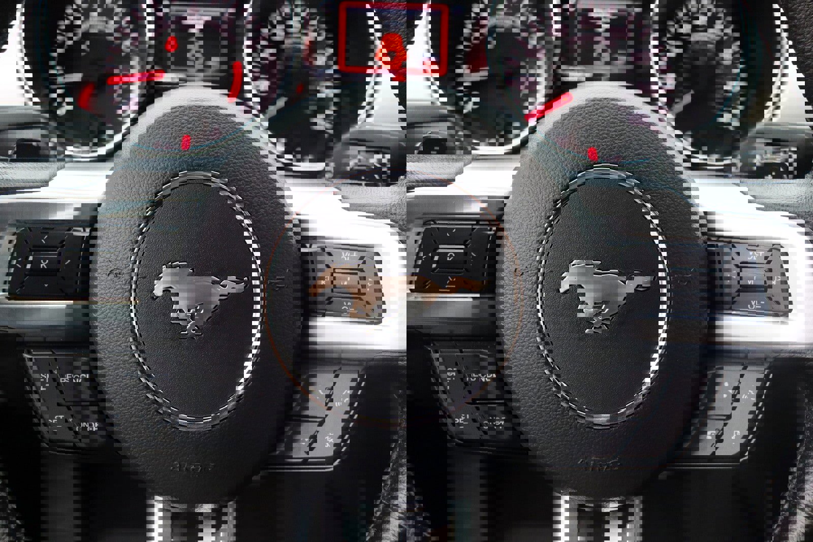 Used 2015 Ford Mustang Premium image 23