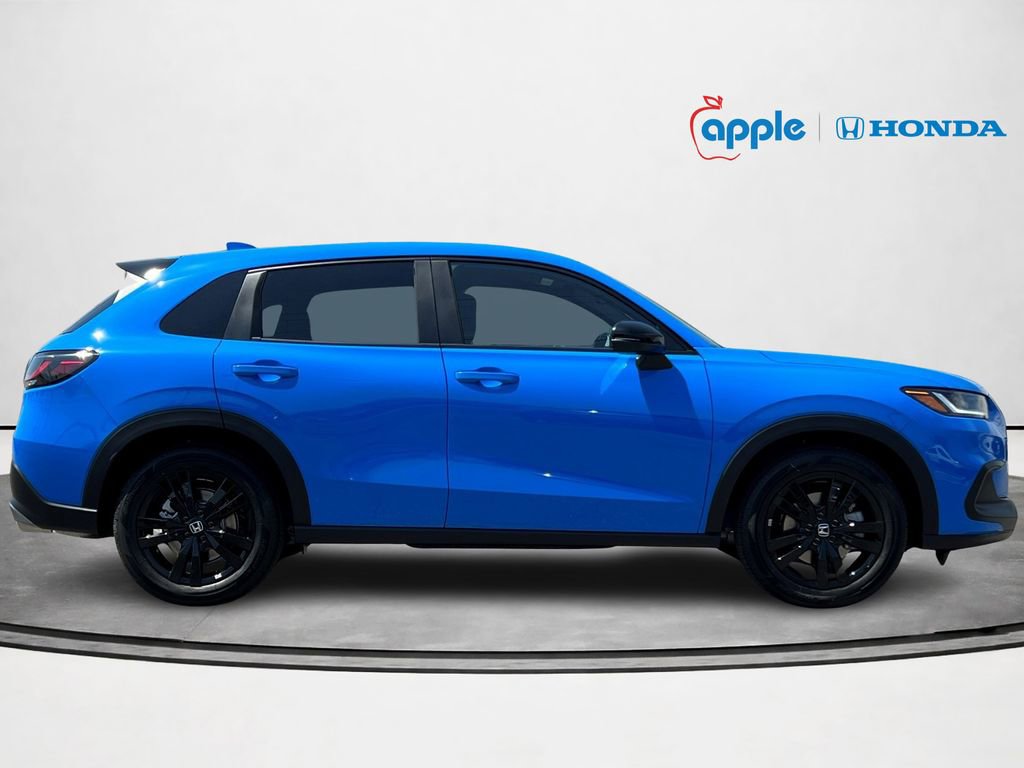 New 2026 Honda HR-V Sport image 2