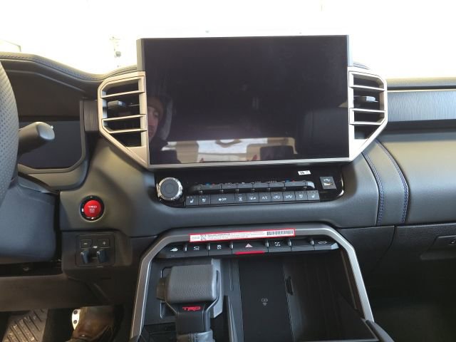 New 2026 Toyota Tundra Platinum AWD/4WD image 12