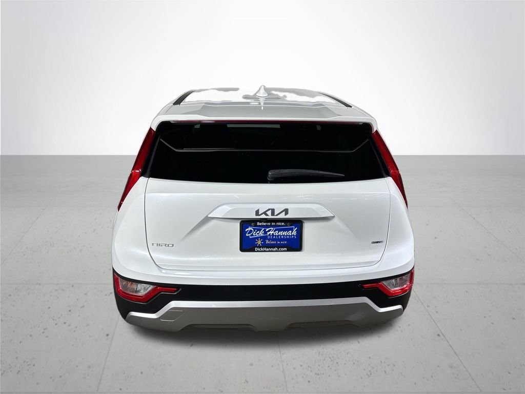 Certified 2023 Kia Niro LX image 8