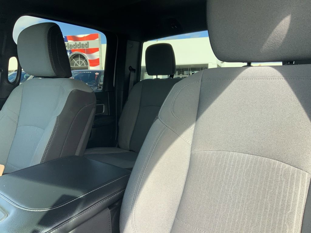 Certified 2024 RAM 3500 Big Horn image 15