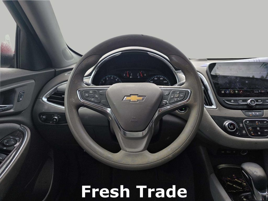 Used 2021 Chevrolet Malibu LT FWD image 11