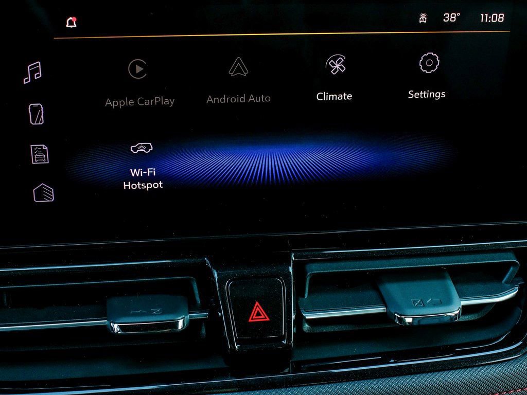 Used 2025 Chevrolet TrailBlazer RS w/ Convenience Package image 19