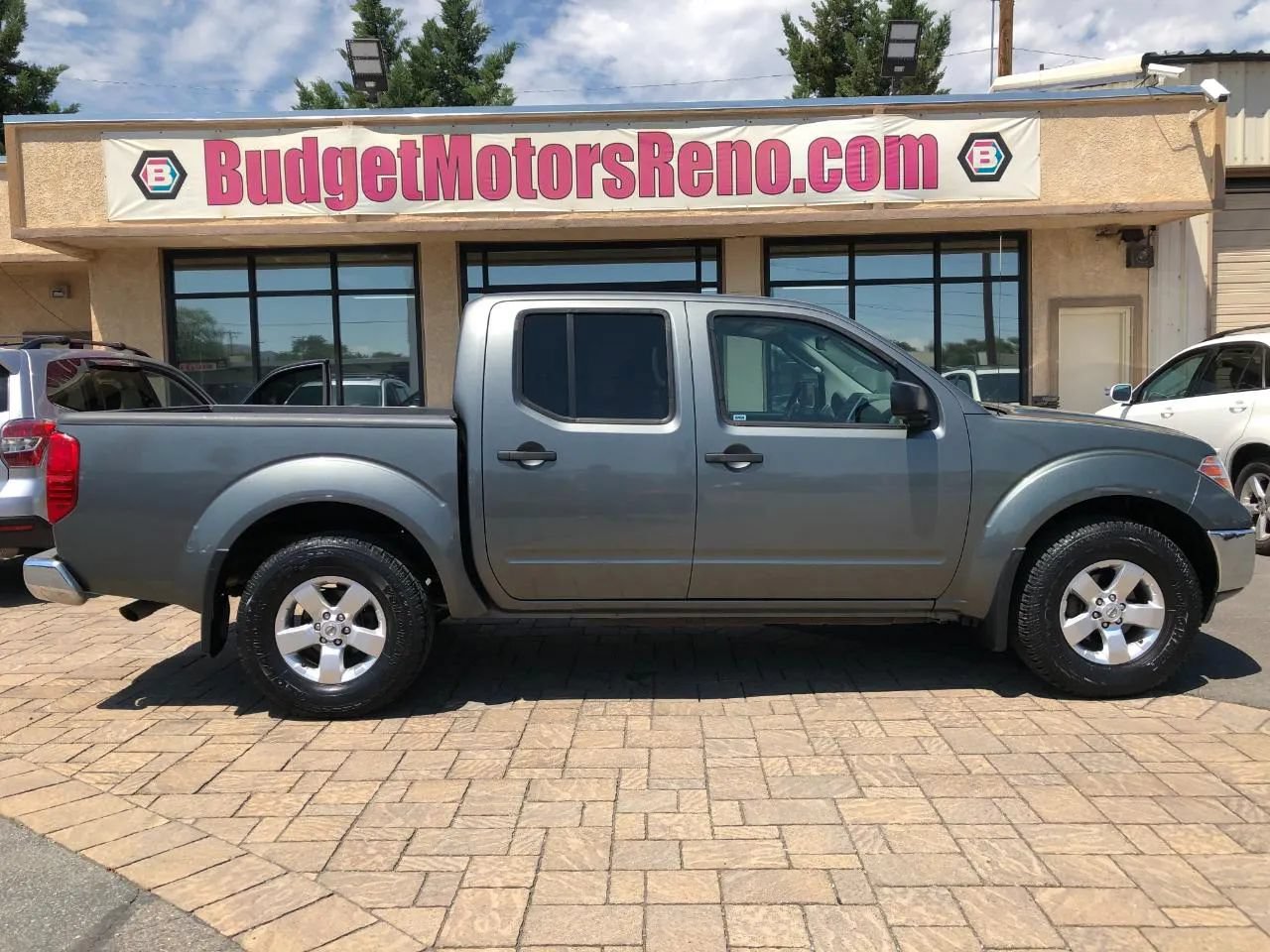 Used 2009 Nissan Frontier SE w/ SE Value Truck Pkg