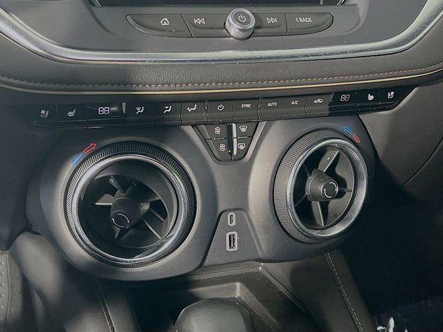 Used 2021 Chevrolet Blazer Premier w/ Driver Confidence II Package image 23