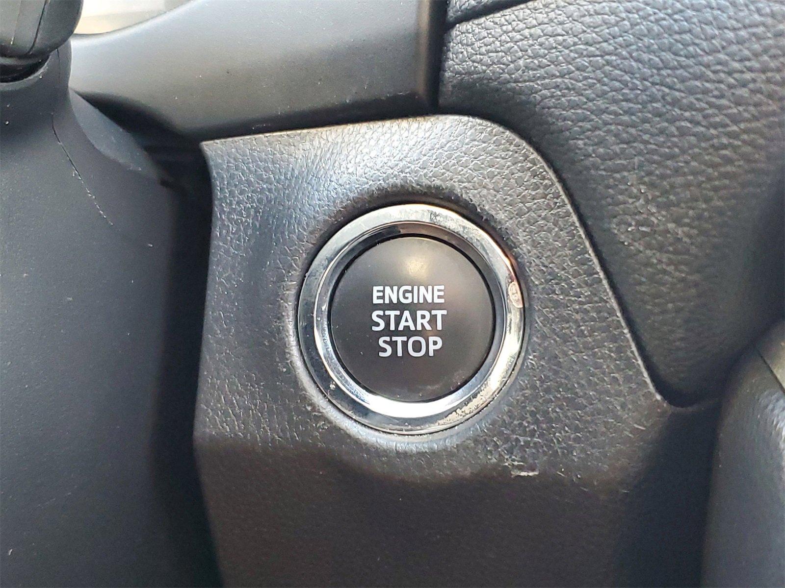 Certified 2024 Toyota RAV4 XLE image 31