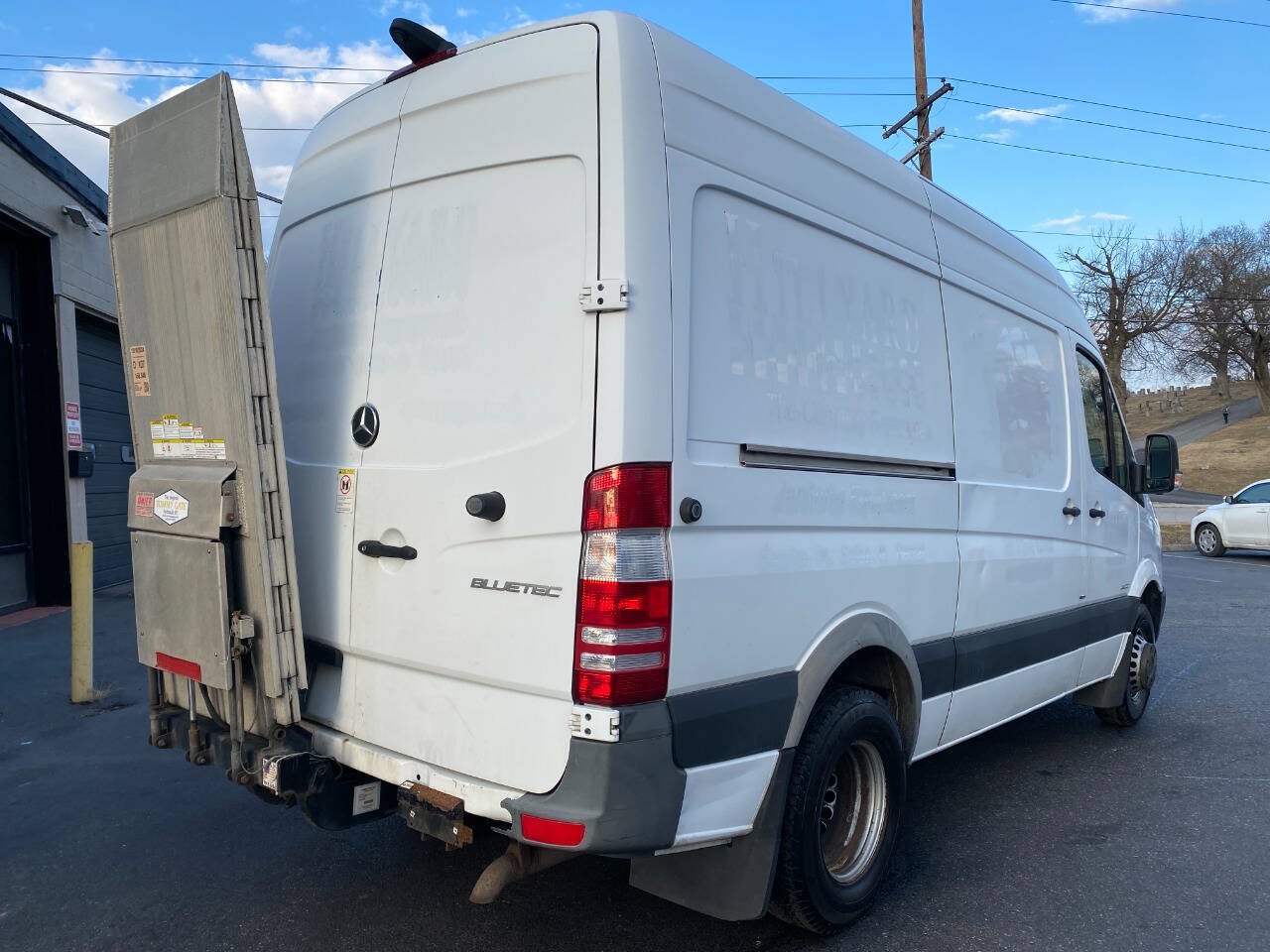 Used 2014 Mercedes-Benz Sprinter 3500 image 3