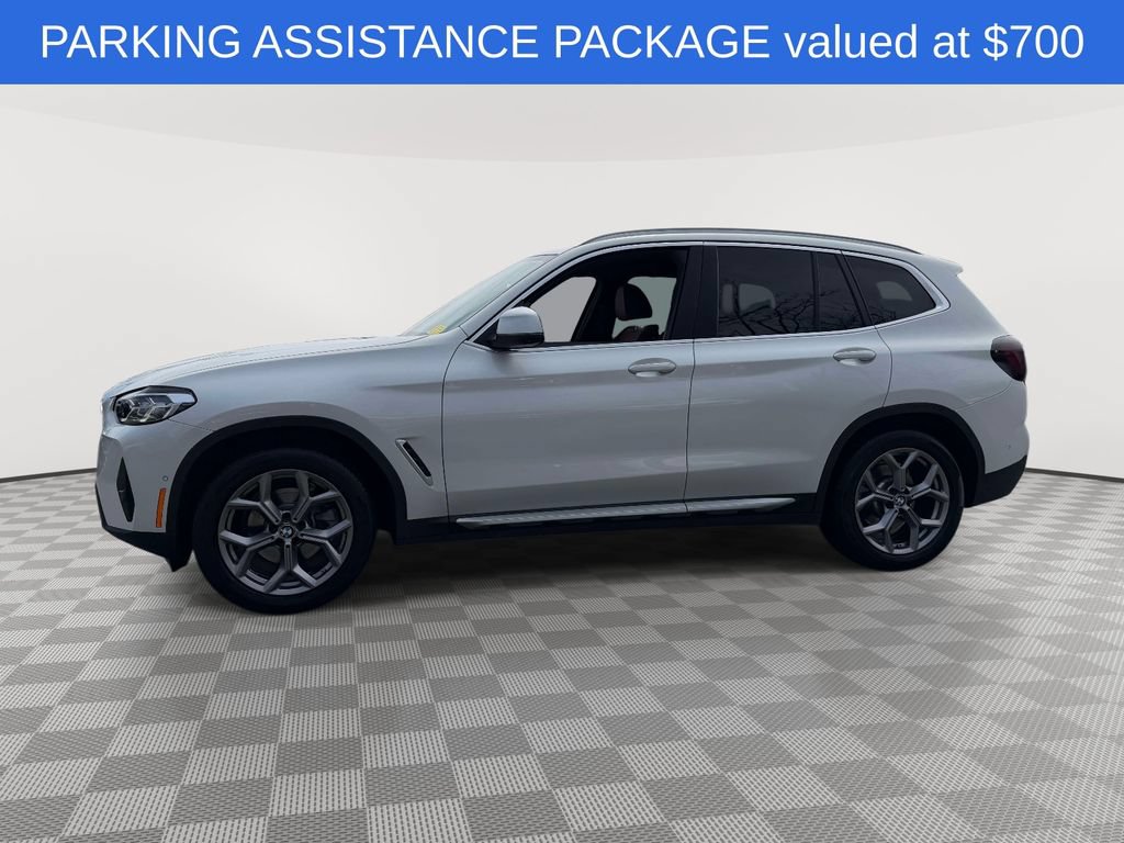 Used 2023 BMW X3 xDrive30i AWD/4WD image 3