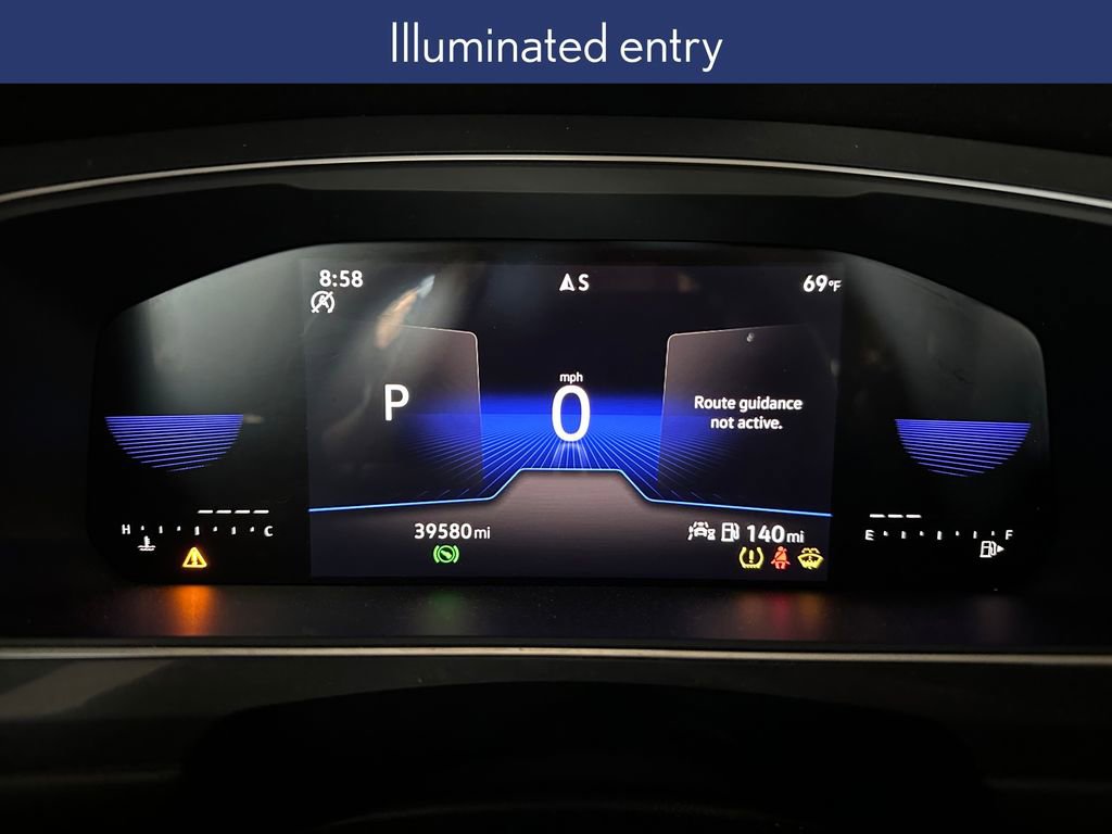 Used 2023 Volkswagen Tiguan SE image 7