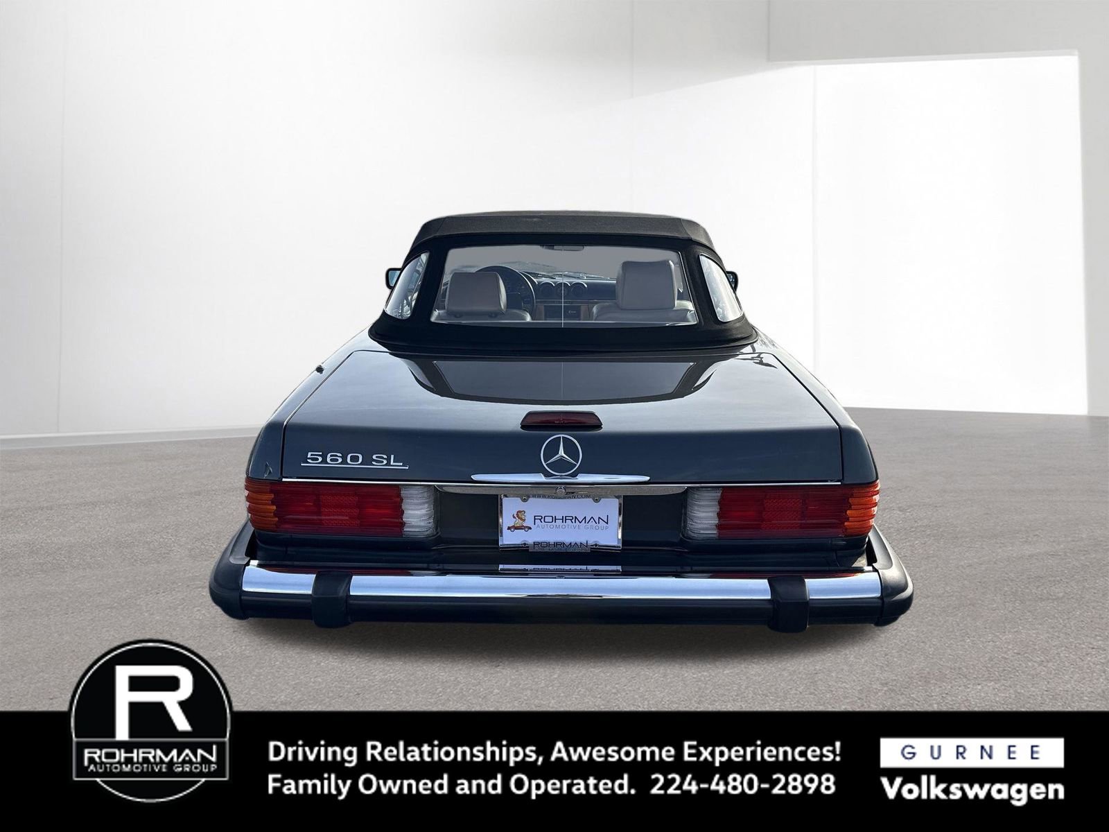 Used 1988 Mercedes-Benz 560 SL image 7