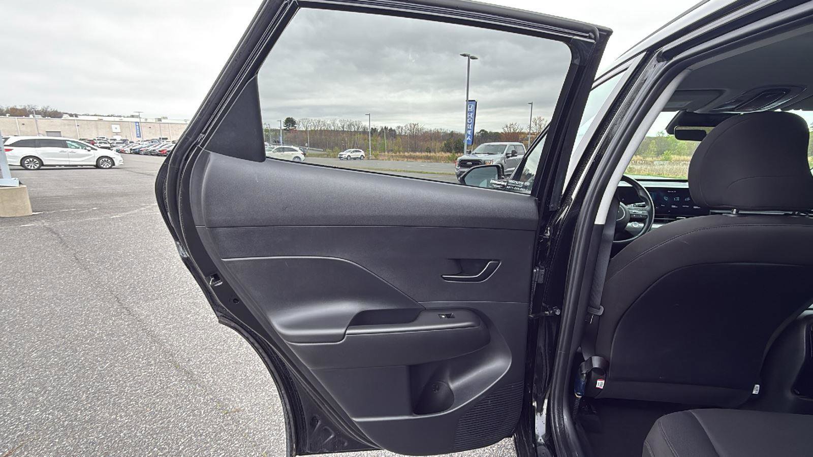 Certified 2024 Hyundai Kona SEL FWD image 22