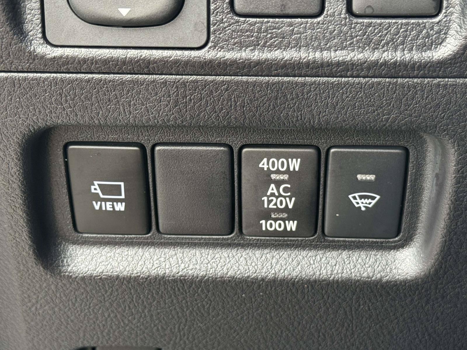 Used 2023 Toyota 4Runner Limited AWD/4WD image 26
