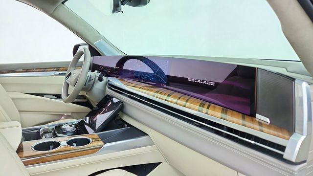 Used 2025 Cadillac Escalade Sport Platinum w/ LPO, Floor Liner Package image 21