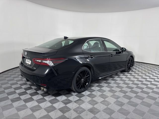 Used 2023 Toyota Camry XSE image 3