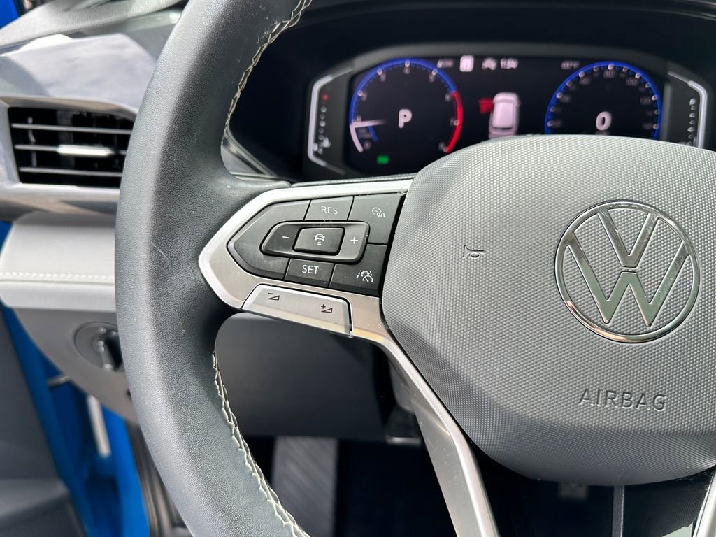 Used 2022 Volkswagen Taos SEL w/ Panoramic Sunroof Package image 15