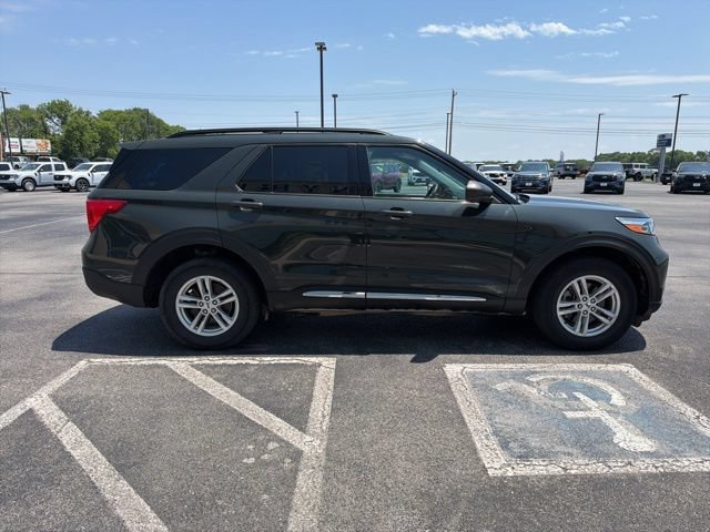 Certified 2024 Ford Explorer XLT w/ Class IV Trailer Tow Package AWD/4WD image 4