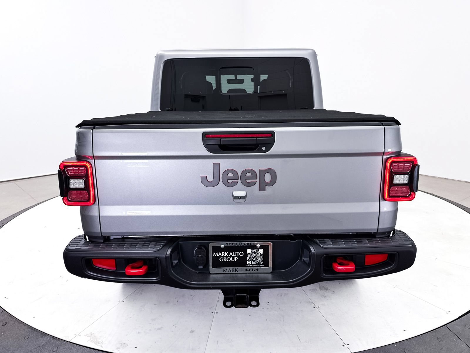 Used 2020 Jeep Gladiator Rubicon AWD/4WD image 17