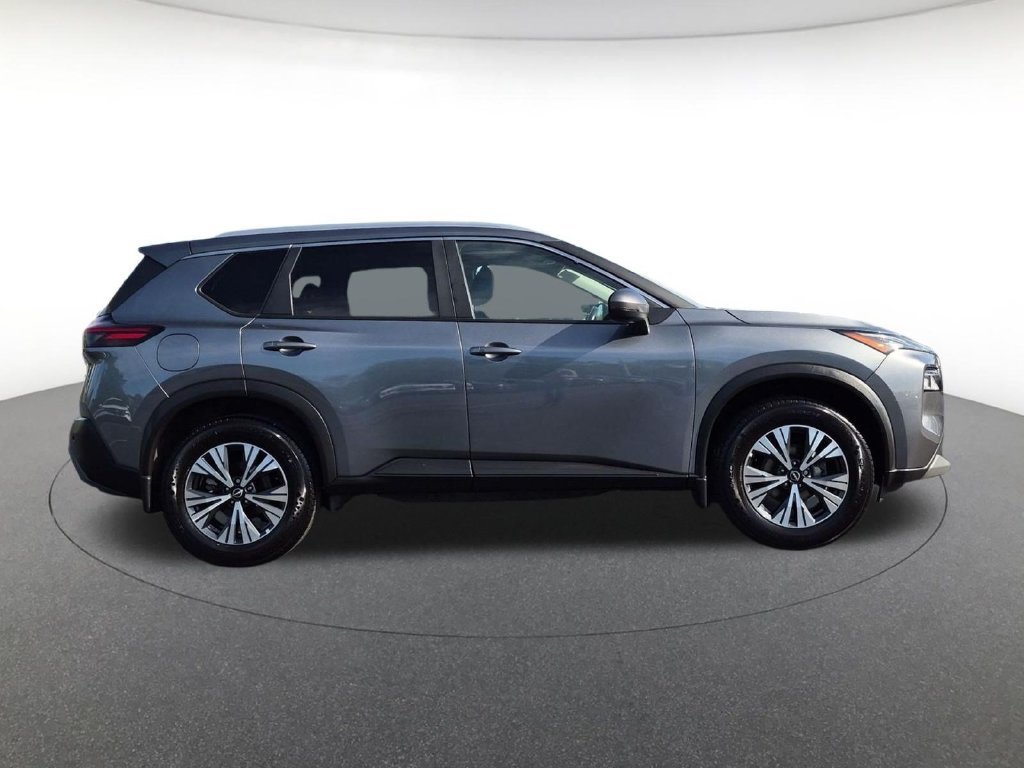 Used 2023 Nissan Rogue SV w/ SV Premium Package AWD/4WD image 4