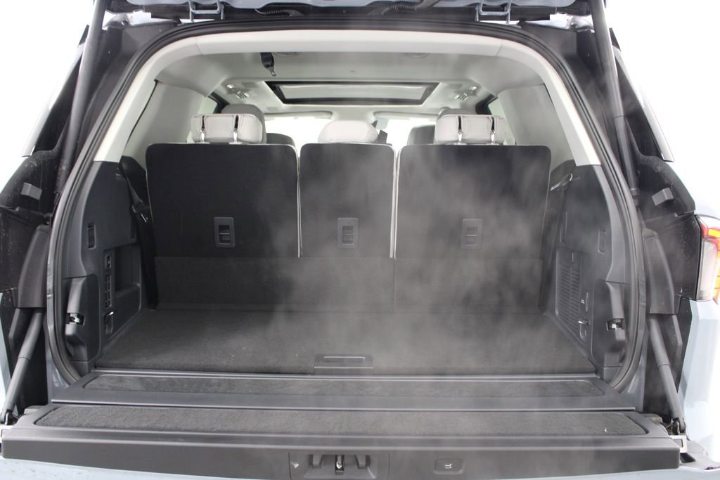 New 2026 Lincoln Navigator Reserve image 16